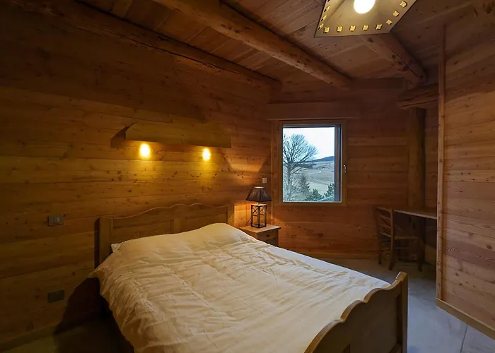 En Famille En Pleine Nature -regard Sur Le Mezenc Holiday home *