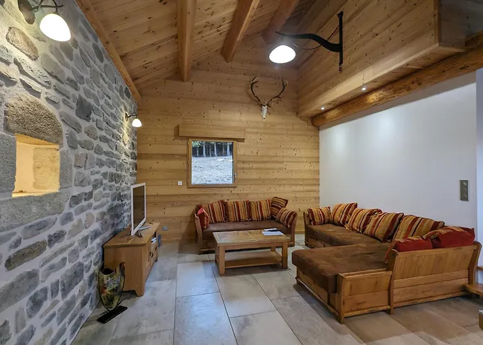 Holiday home En Famille En Pleine Nature -regard Sur Le Mezenc Chaudeyrolles